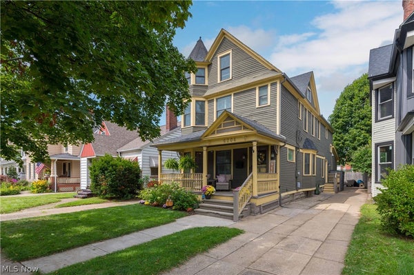 6204 W CLINTON AVE, CLEVELAND, OH 44102 - Image 03a192110c817f5f239fb7b2e7ea7c2b/4211406100