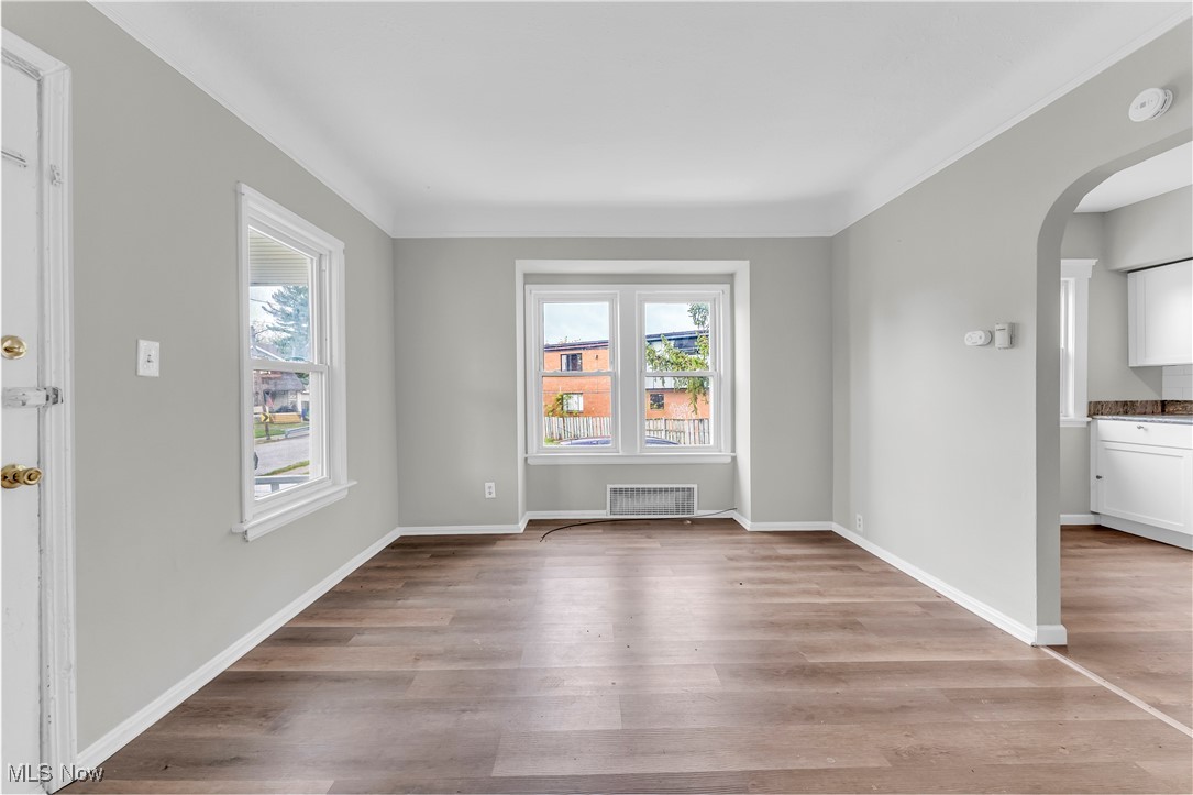 Oak Park Brklter - Residential Income