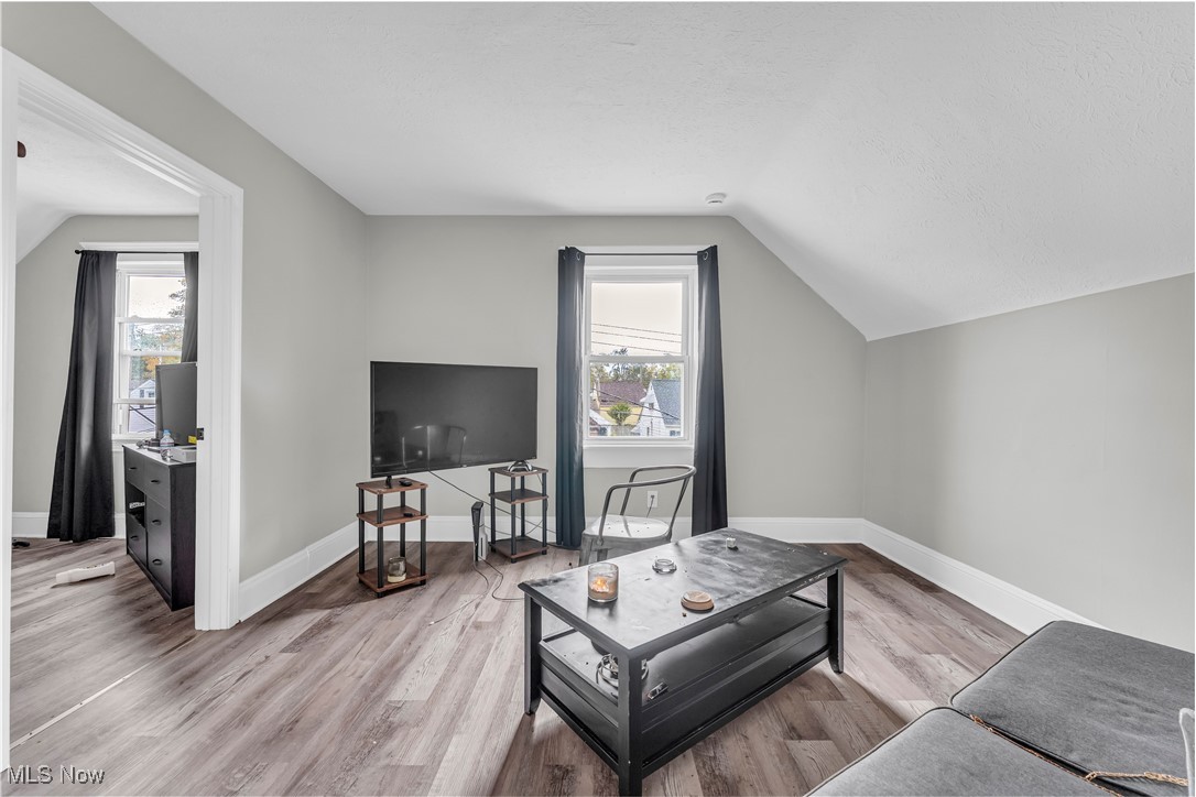 Oak Park Brklter - Residential Income