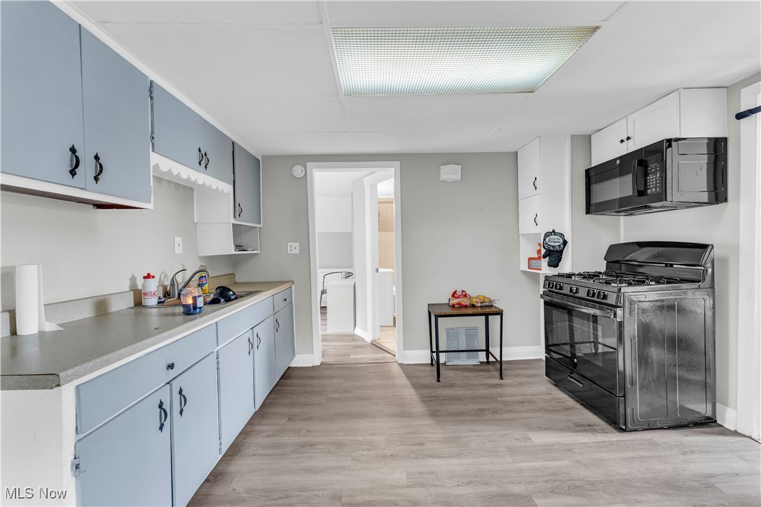 Oak Park Brklter - Residential Income