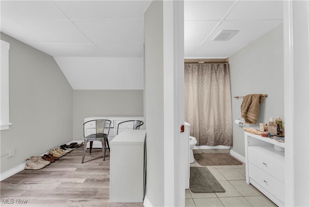 Oak Park Brklter - Residential Income