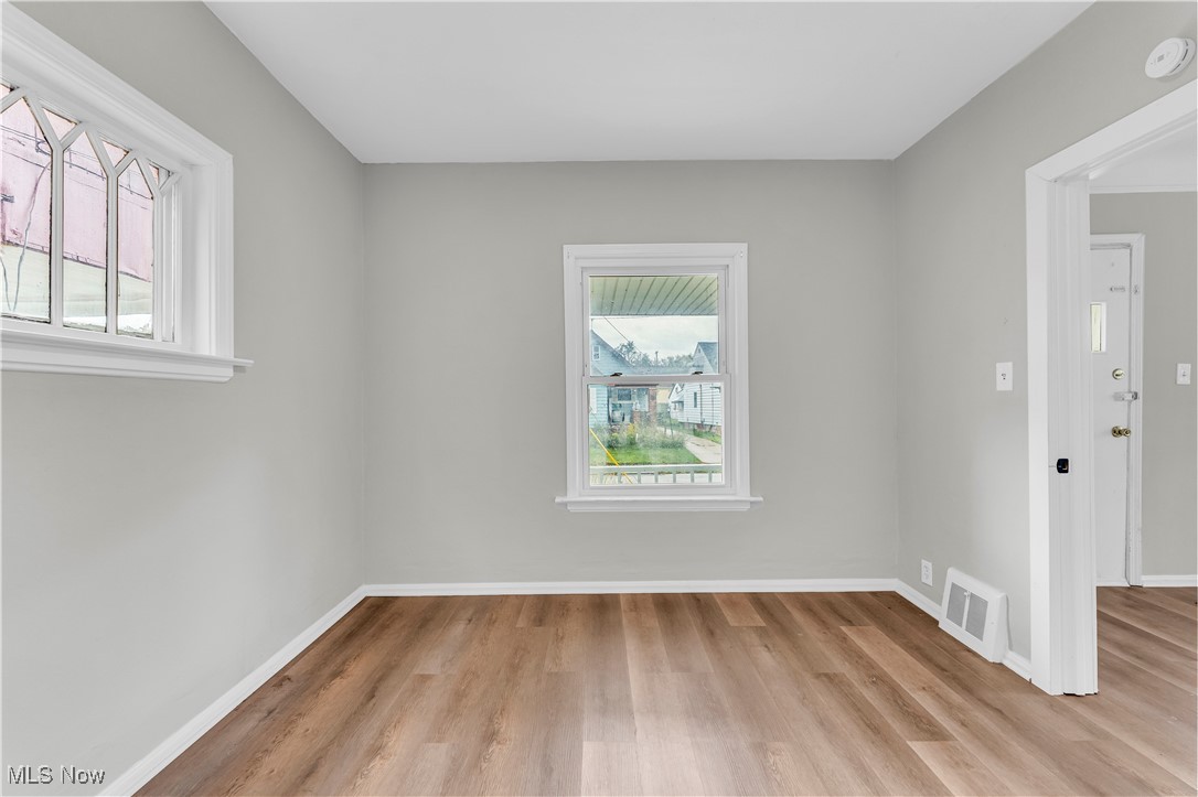 Oak Park Brklter - Residential Income