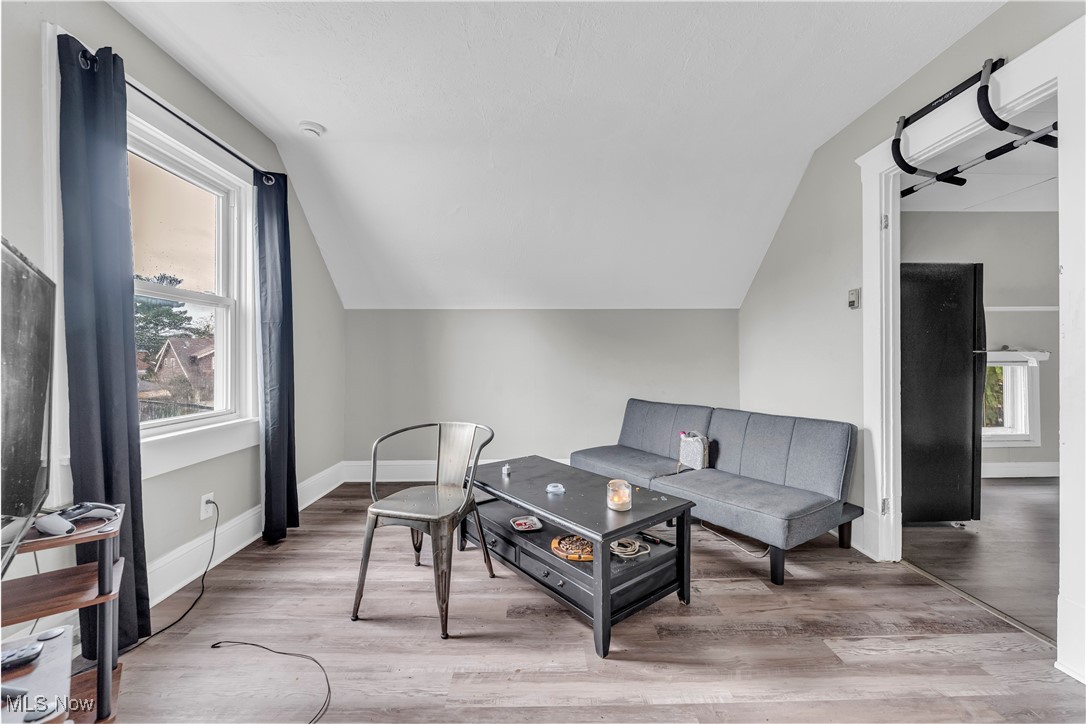 Oak Park Brklter - Residential Income