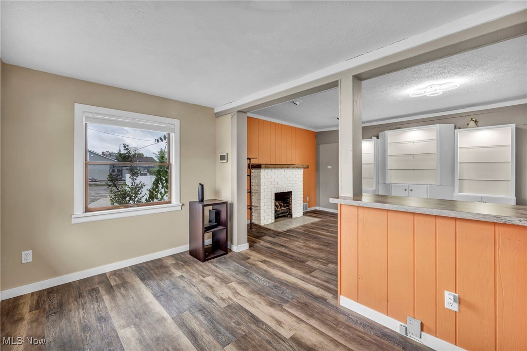 89 West Avenue