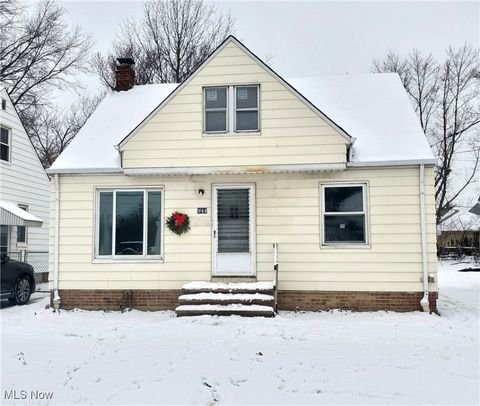 Tiny photo for 944 E 220th Street, Euclid, OH 44119 (MLS # 5178968)