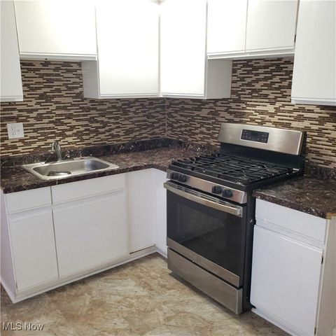 Tiny photo for 944 E 220th Street, Euclid, OH 44119 (MLS # 5178968)