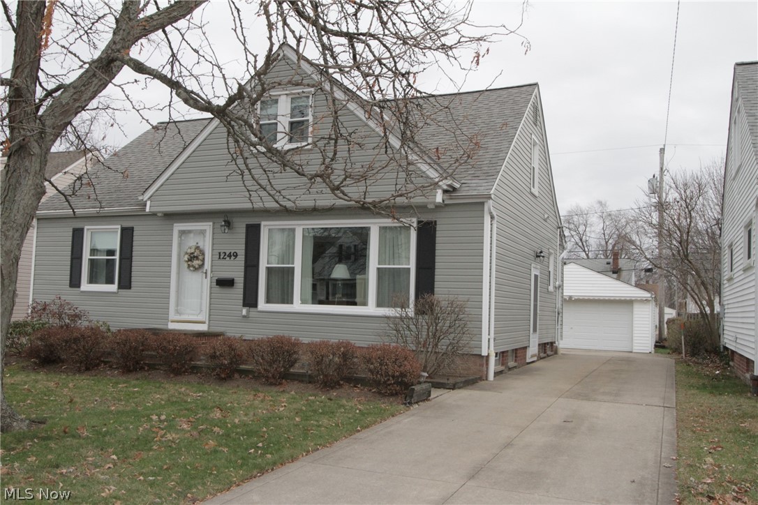 Mayridge Homes Inc 02 - Residential