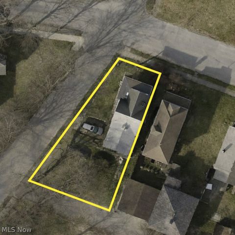 Tiny photo for 1516 Pennsylvania Avenue, Steubenville, OH 43952 (MLS # 5186881)