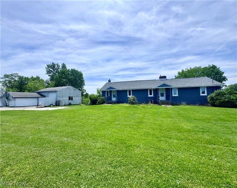 Multifamily For Sale - 887-889 Colony Drive<br/> Aurora, OH 44202