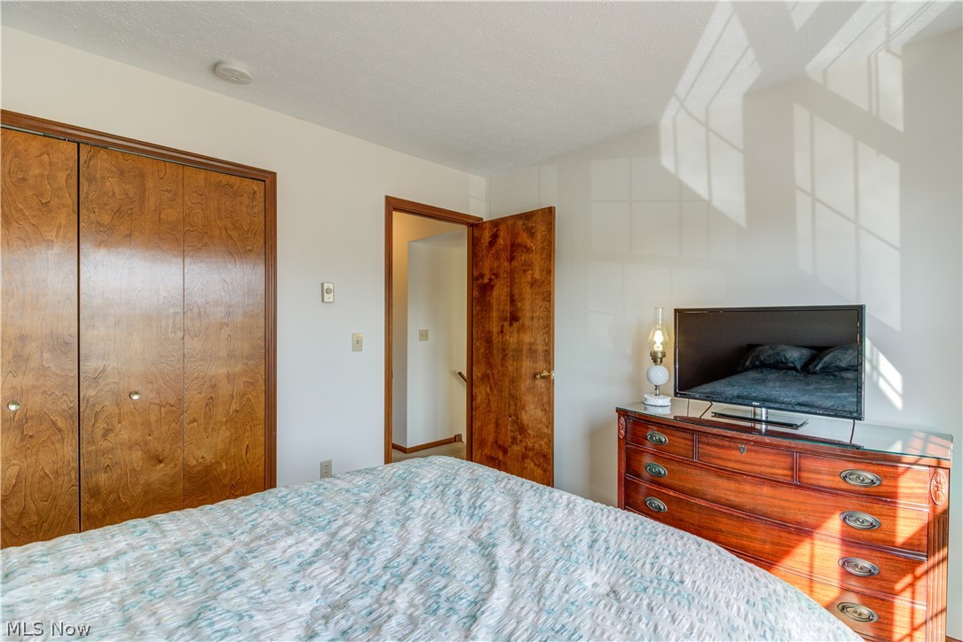 Creekside Vill - Residential