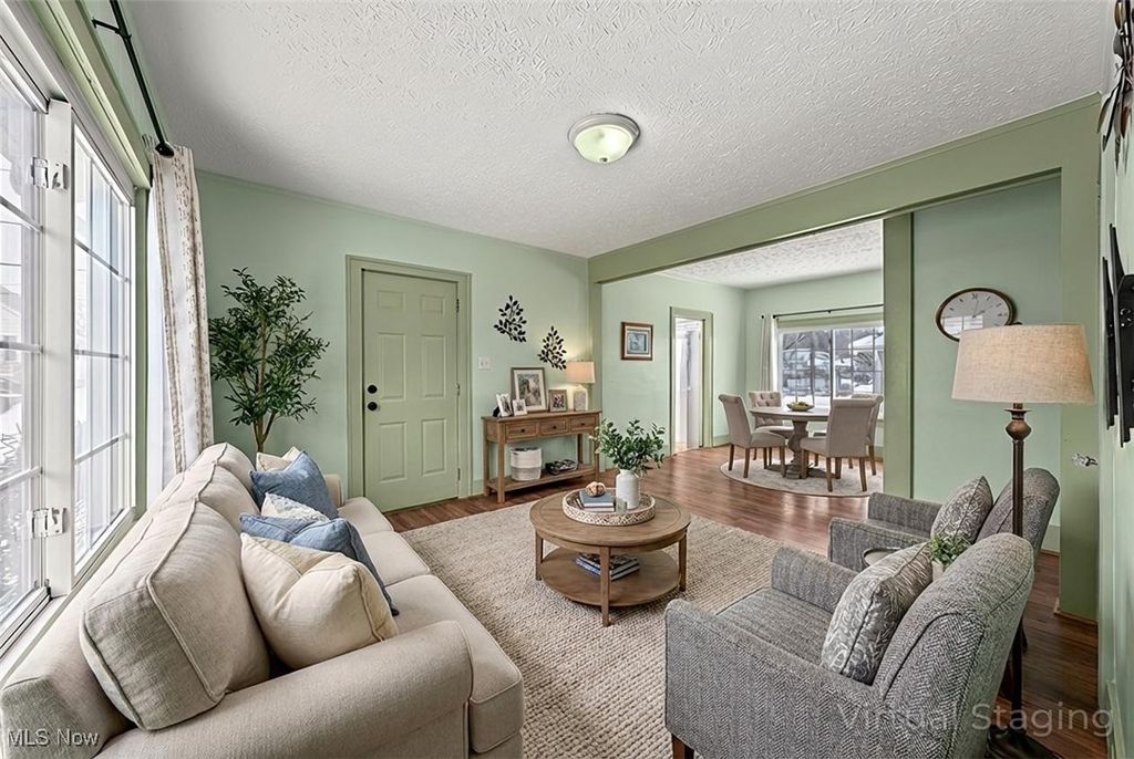 Photo of 1368 Vane Avenue, Akron, OH 44310 (MLS # 5182481)