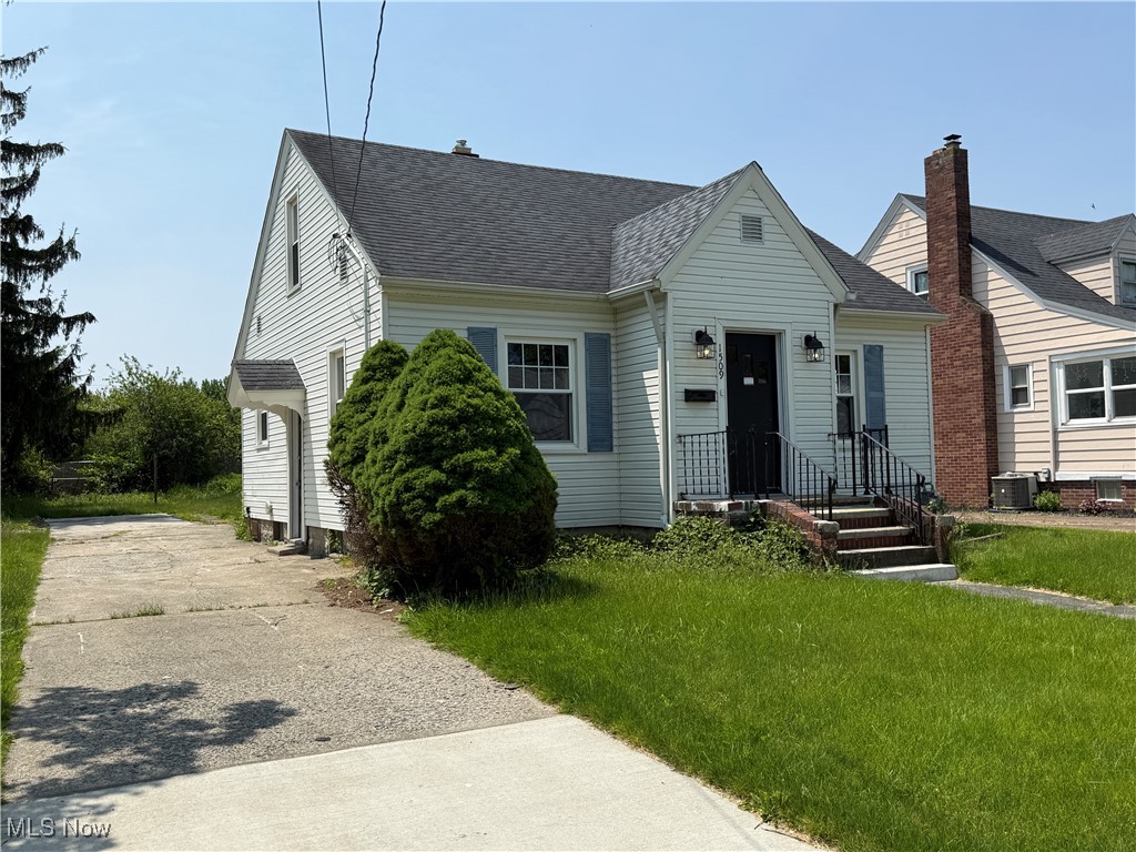 1509 W 20th Street, Lorain, Ohio image 14