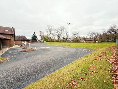 Tiny photo for 170 Northland Drive, Medina, OH 44256 (MLS # 5176342)