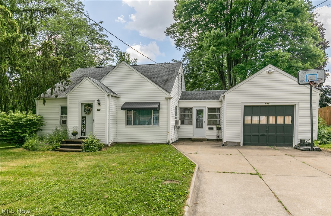 Welcome to 648 Ina Avenue! This darling cape cod has 3 nicely sized bedrooms and one bath. The family room has a large front window to allow for natural light to shine in. The kitchen has been updated with new cabinets, and a beautiful backsplash that accents the cupboards and countertops. Nice hardwood floors throughout. The basement is partially waterproofed and has an attached one car garage. There backyard is the largest on the street, and is is the perfect spot for these summer days!