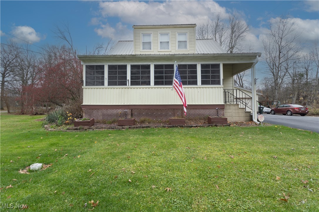 811 Ridge Road, Newton Falls, Ohio image 1