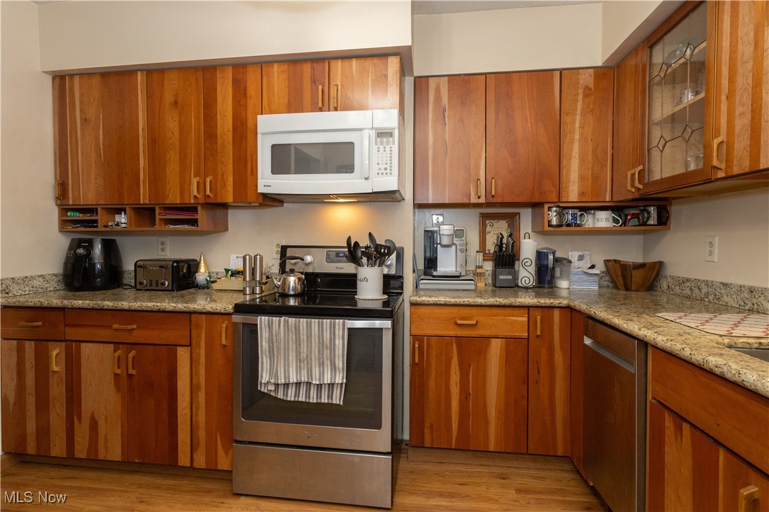 811 Ridge Road, Newton Falls, Ohio image 7