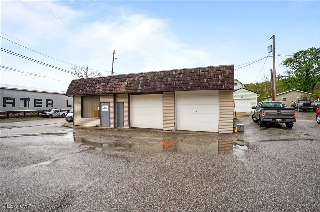 Walnut - Commercial Sale