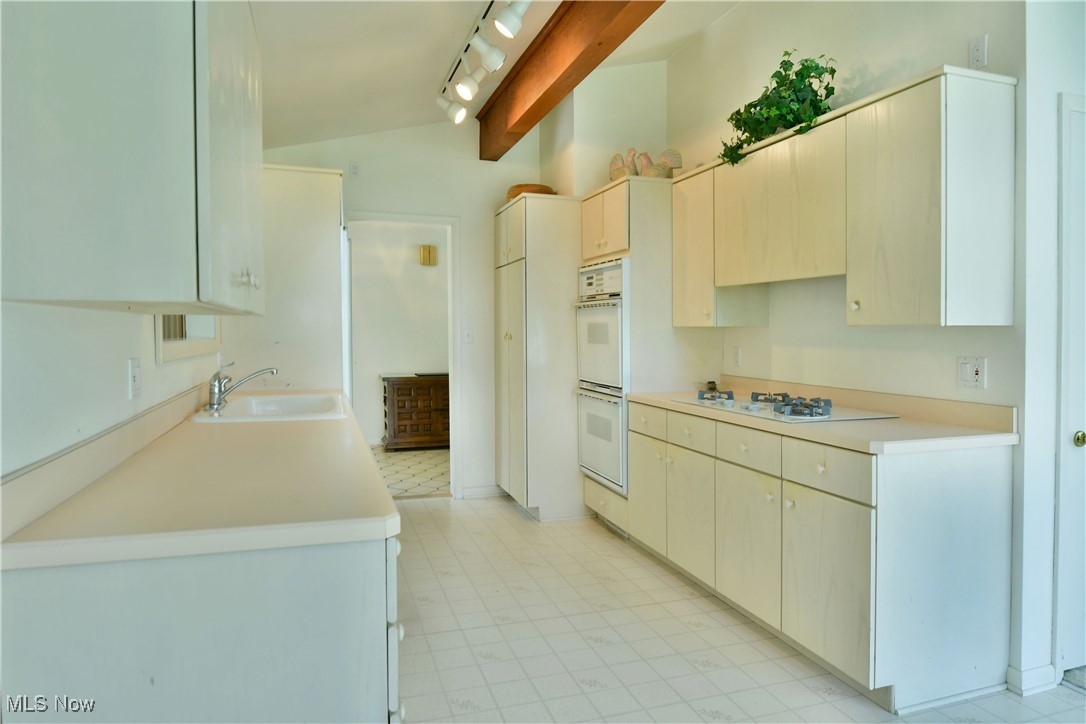 Canfield Village Rep - Residential