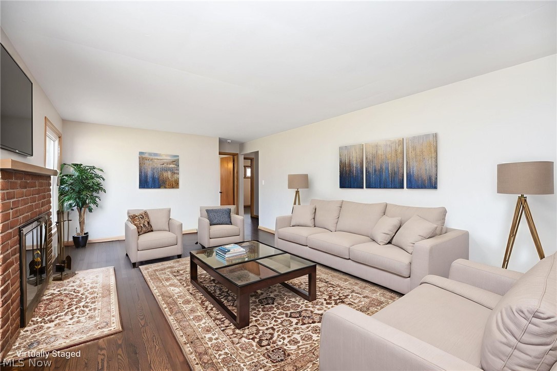 Revere Vill Sub - Residential