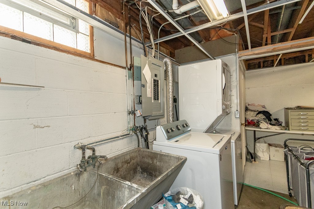 29312 Nehls Park Drive, Wickliffe, Ohio image 31