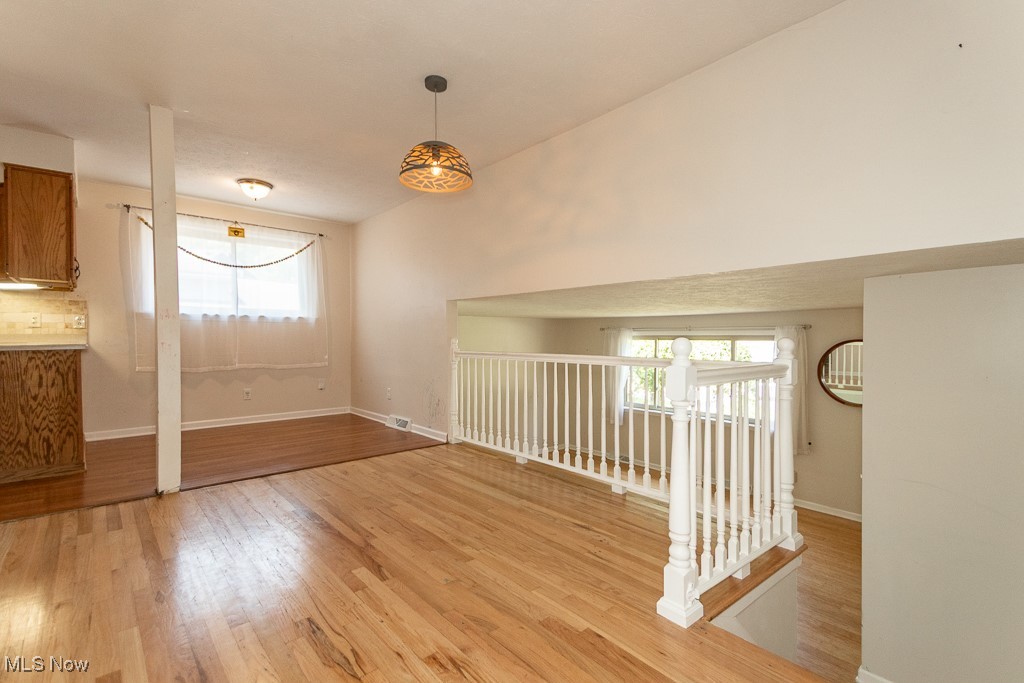 29312 Nehls Park Drive, Wickliffe, Ohio image 16