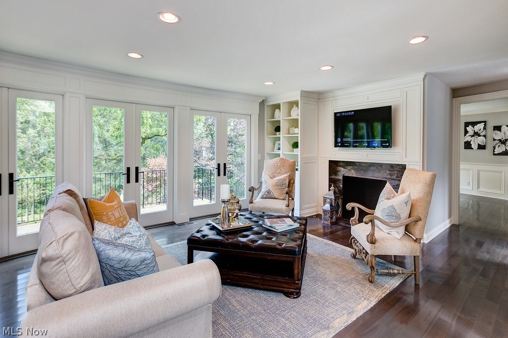 Daisy Hill - Residential