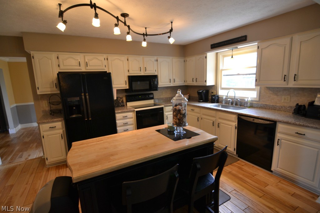 Deerfield Lake 03 - Residential