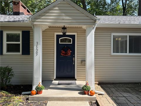 3525 Lakeview Boulevard Stow OH 44224