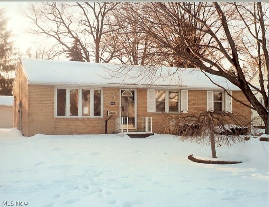 Very clean, cozy brick ranch. 3 bedrooms, 1.5 baths. 2 car detatched garage.  Nice quiet neighborhood.  Great value. This is a Reverse Mortgage Foreclosure and the sale is governed by HUD guidelines. Property has been appraised and list price is minimum offer that can be accepted per HUD guidelines.  Addendums to follow accepted offer.  If utilities need to be on, buyer to arrange at buyer cost.  Buyer respomsible for all title costs, transfer fees, etc.  Buyer or buyer agent to verify all information. $ 1000 minimum earnest money for financed offers and 10% earnest money for cash offers.  Appropriate pre-approval letter or POF statement with initial offer.