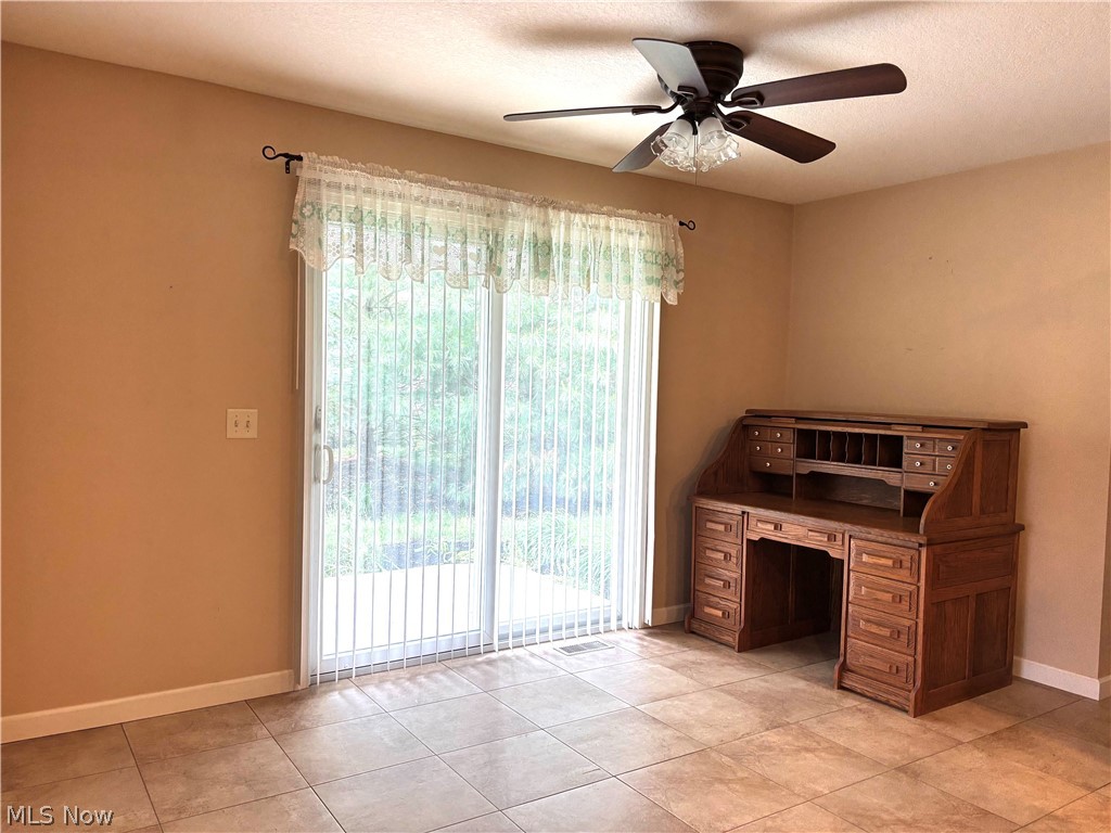 Saybrook Townsquare Condo - Residential