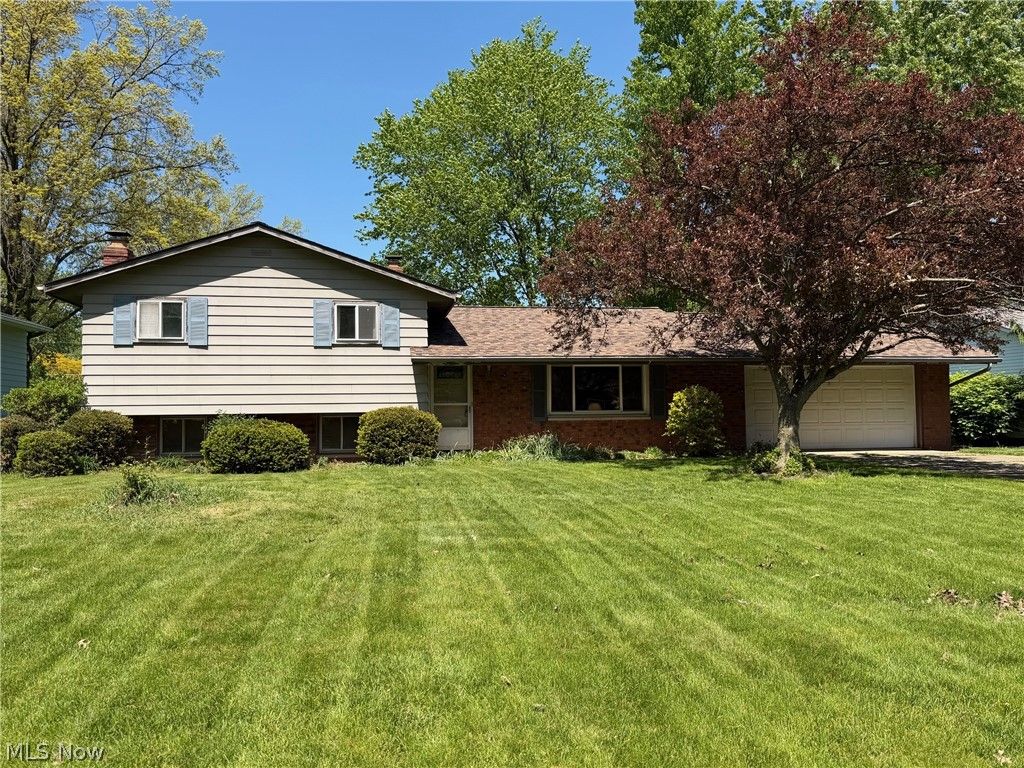 Photo of 7499 Harding Street, Mentor, OH 44060 (MLS # 5207129)