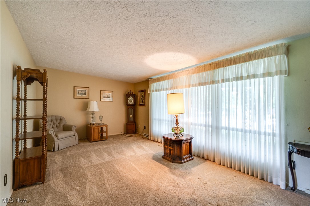 324 Lynn Circle, Canton, Ohio image 7