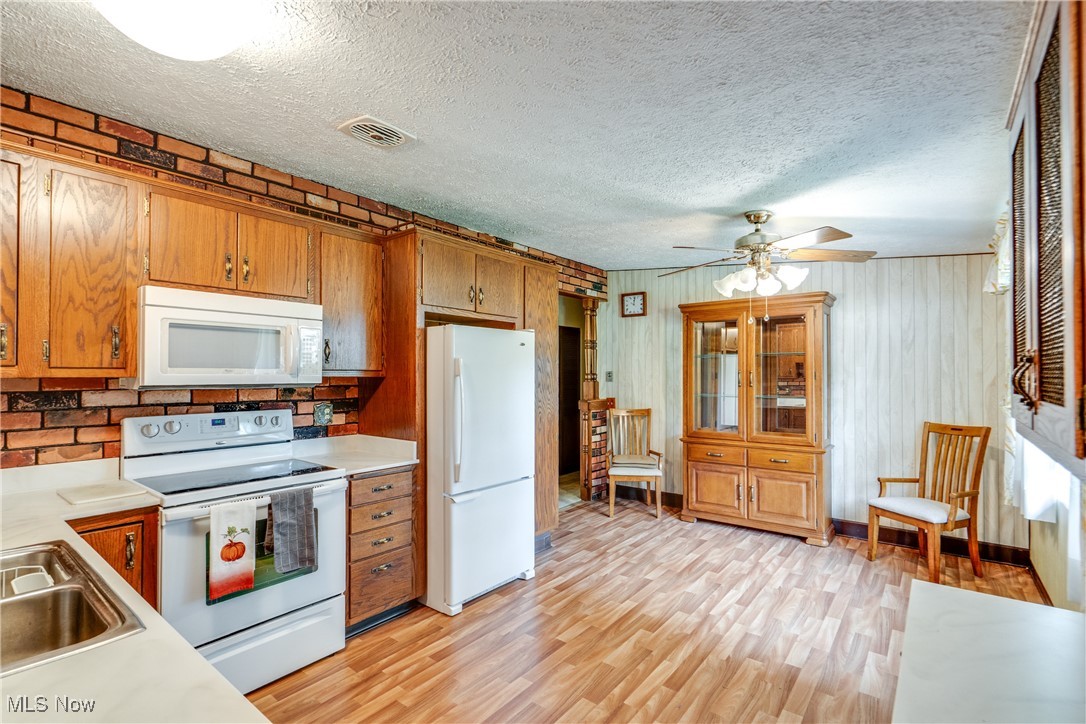 324 Lynn Circle, Canton, Ohio image 14