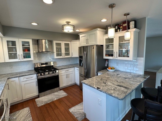 24095 Vincent Drive, North Olmsted, Ohio image 11