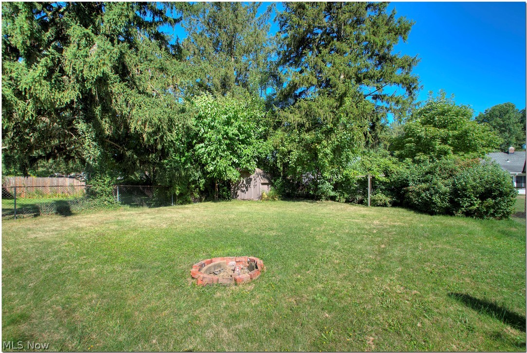 Kempers Clague Manor - Residential