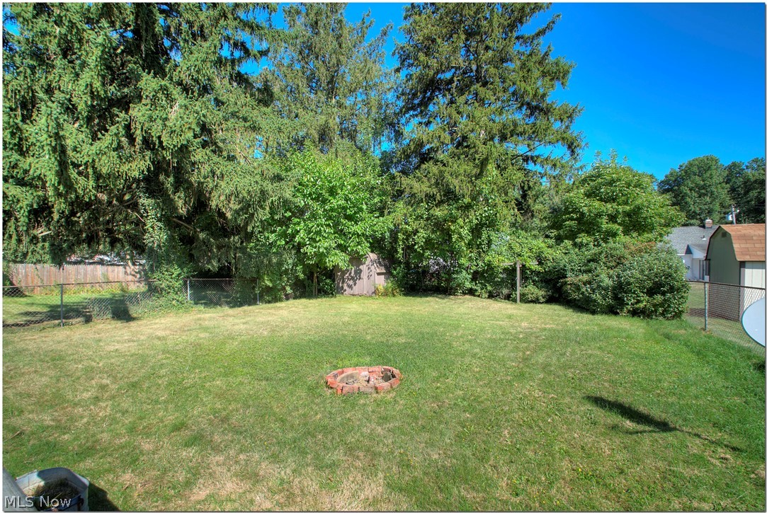 Kempers Clague Manor - Residential