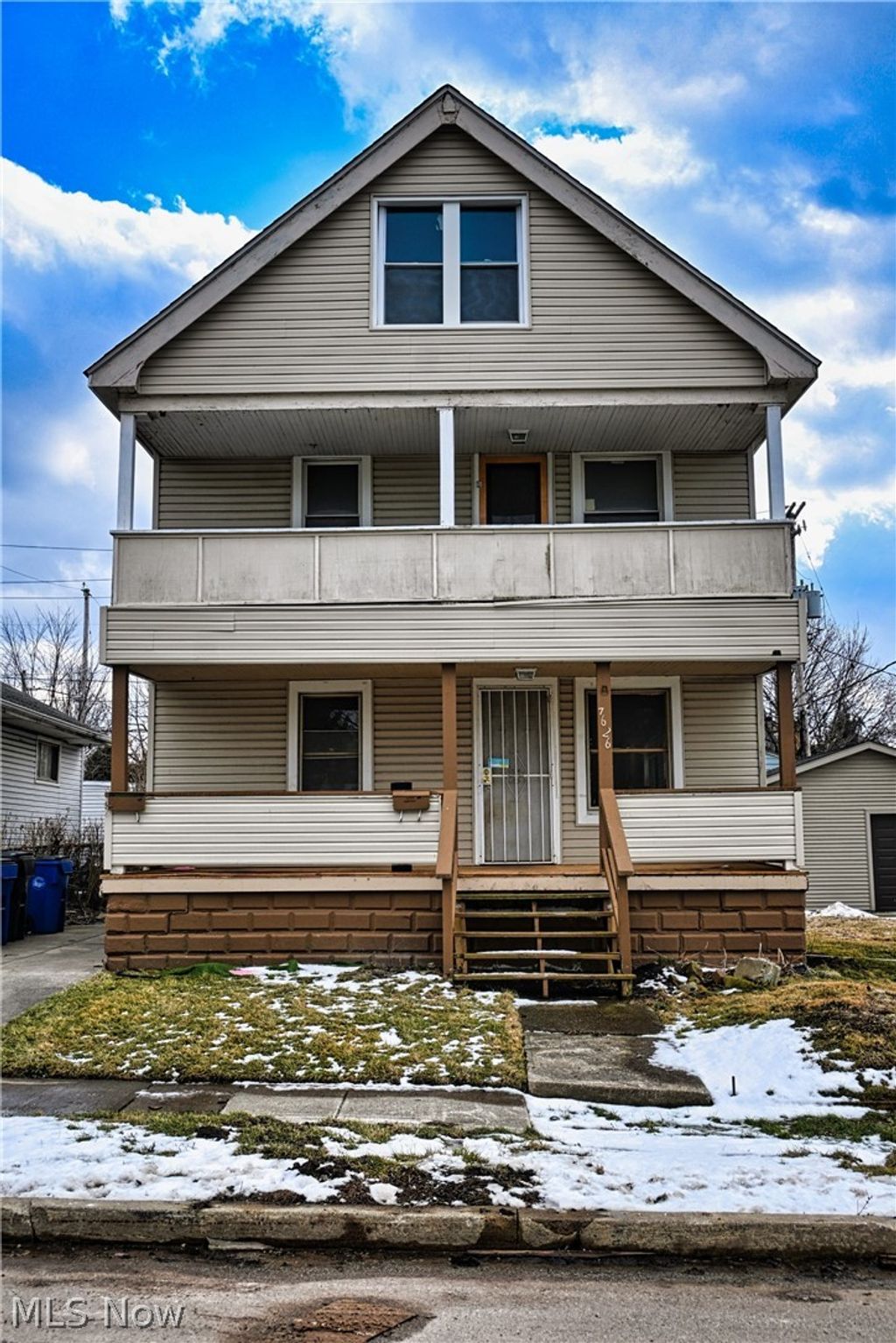 Photo of 7626 Connecticut Avenue, Cleveland, OH 44105 (MLS # 5189886)
