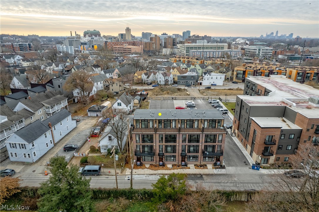 Photo 5 of 50 of 1870 E 123rd Street 14 townhome