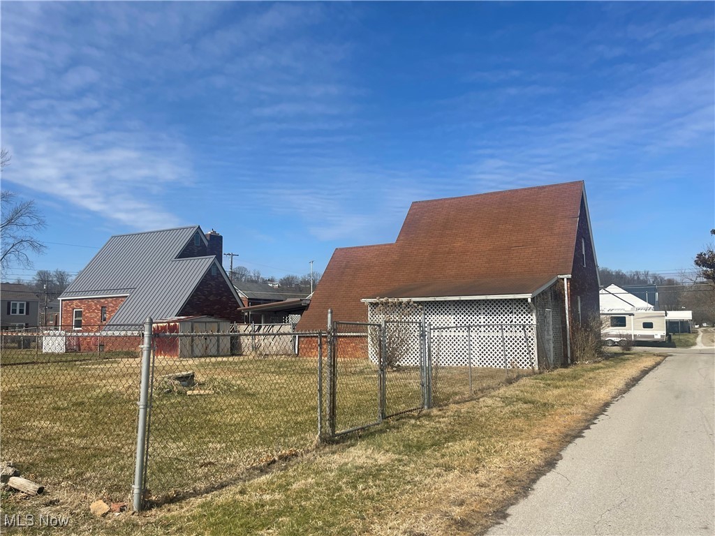 805 Elder Street, Parkersburg, West Virginia image 2