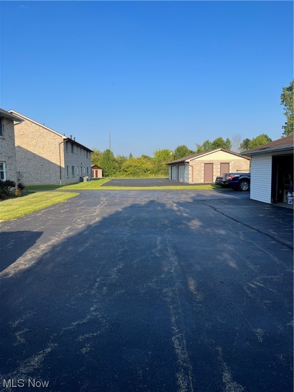 Presidential Square Estates Condo - Residential