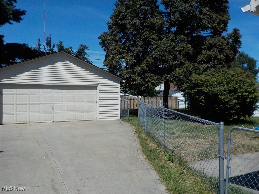 Rolling Acres 02 - Residential