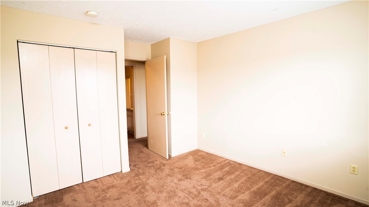 Brookledge Commons Condos - Residential Lease