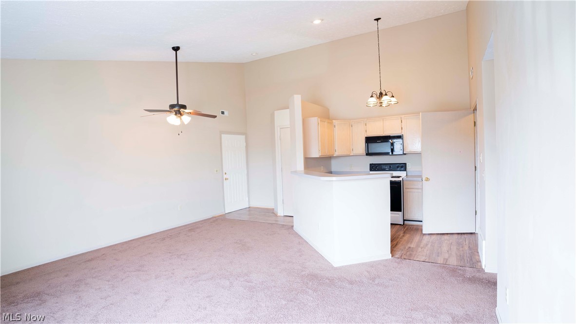 Brookledge Commons Condos - Residential Lease