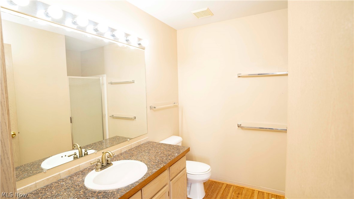 Brookledge Commons Condos - Residential Lease