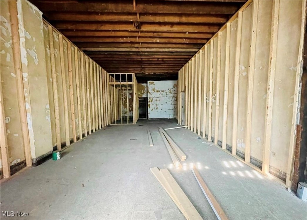 Crawford Woodhill - Commercial Sale