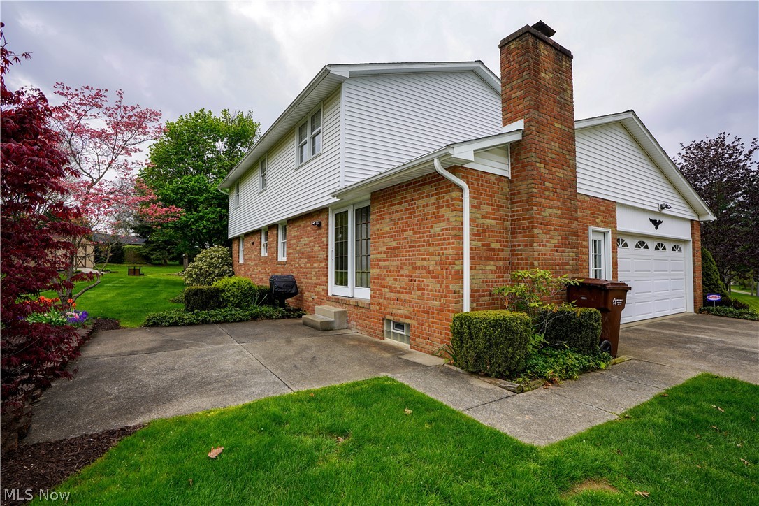 Amherst Knolls - Residential