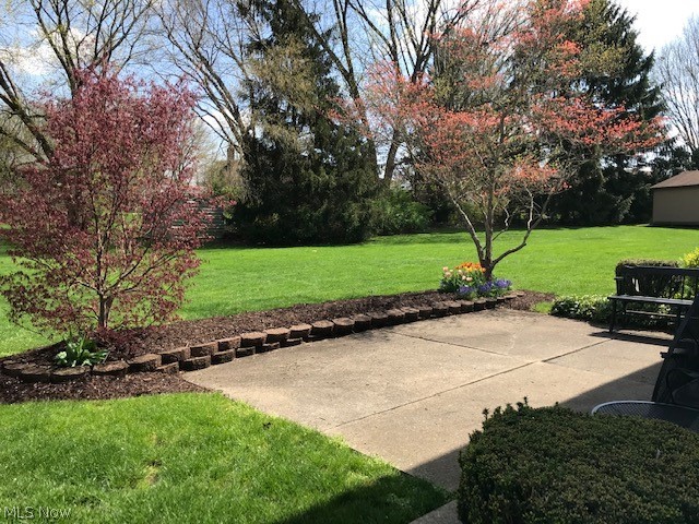 Amherst Knolls - Residential