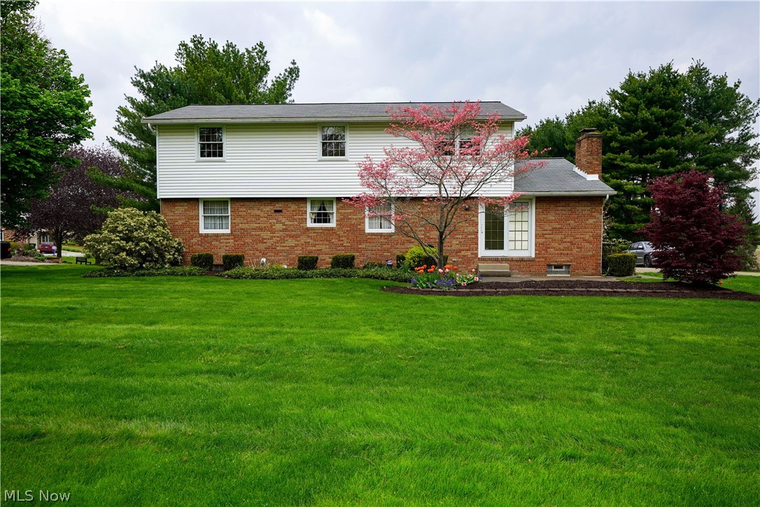 Amherst Knolls - Residential