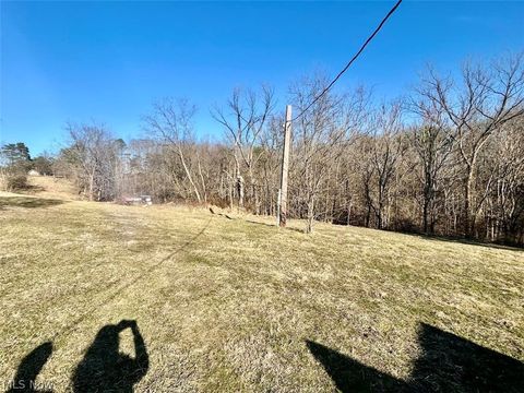 Tiny photo for 994 Mcgill Road, Vincent, OH 45784 (MLS # 5190231)