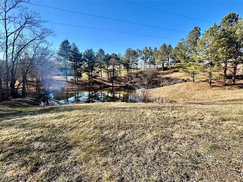 Tiny photo for 994 Mcgill Road, Vincent, OH 45784 (MLS # 5190231)